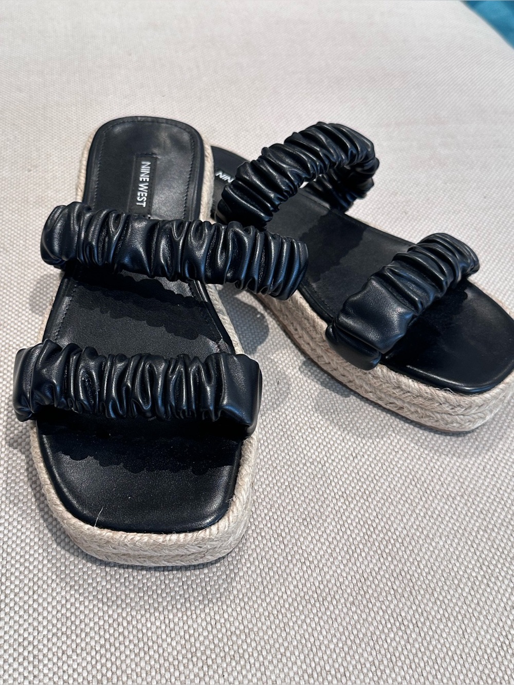 NINE WEST size 8 Black Ruched Slip-On Sandals NEW Sold out from Macy's $69